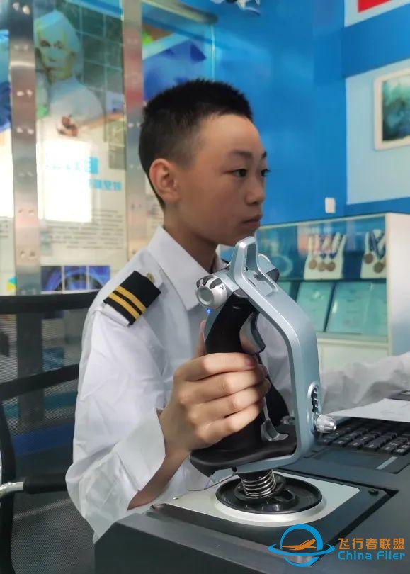 航空科普教育 - 飛行模擬器訓練中心-7203