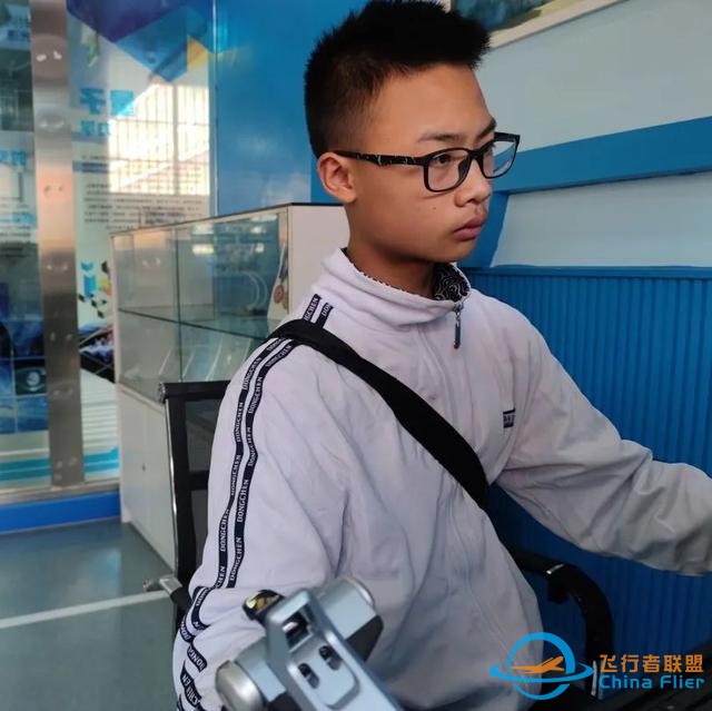 航空科普教育 - 飛行模擬器訓練中心-9000