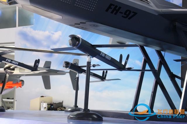 無人機or巡飛彈？未來軍隊發展無人航空器的思路有三種-7578